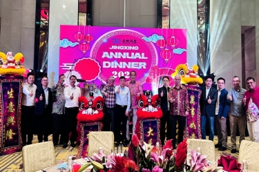 龍行千里 不忘初心 | 景興紙業(yè)全資子公司景興控股（馬）有限公司年會盛典點燃2024！