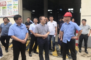 2020年8月5日，時任國家水利部全國節(jié)約用水辦公室副主任熊中才蒞臨景興紙業(yè)調(diào)研企業(yè)用水節(jié)水工作